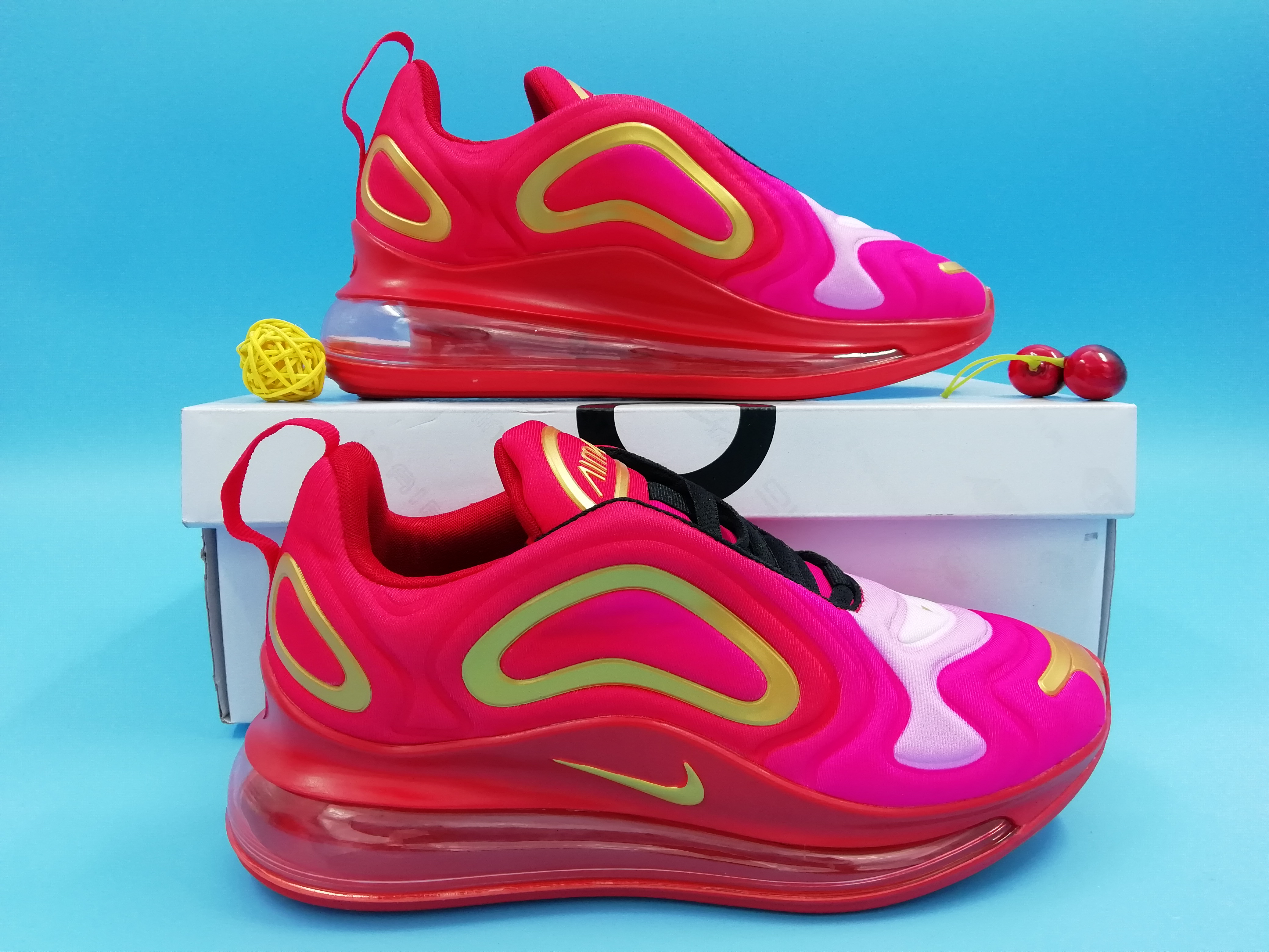 2019 Men Nike Air Max 720 Hot Red Gold Shoes